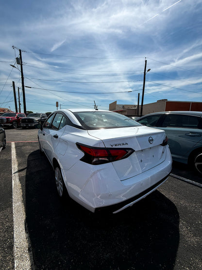 2025 Nissan Versa S White