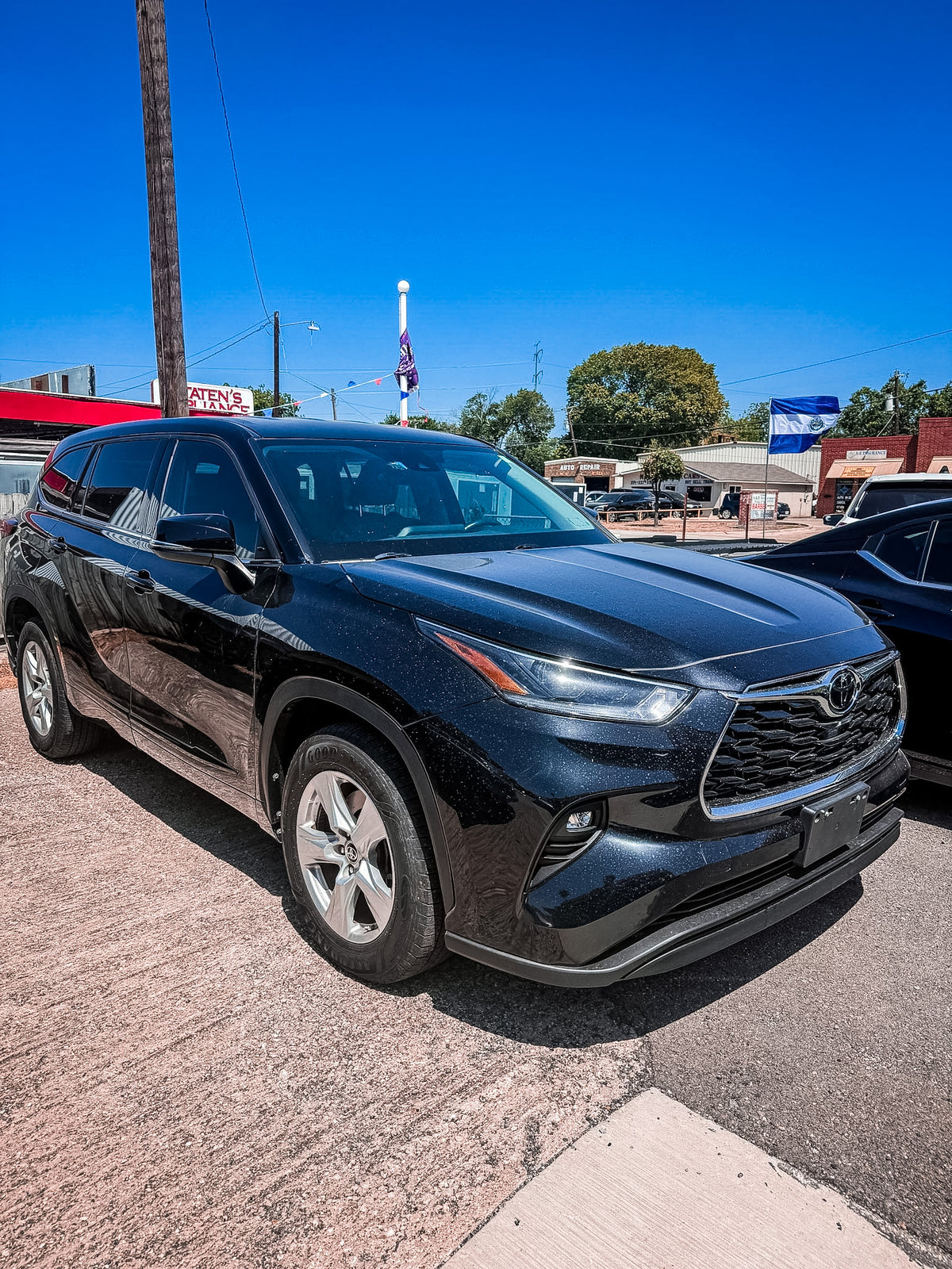 2021 Toyota Highlander LE