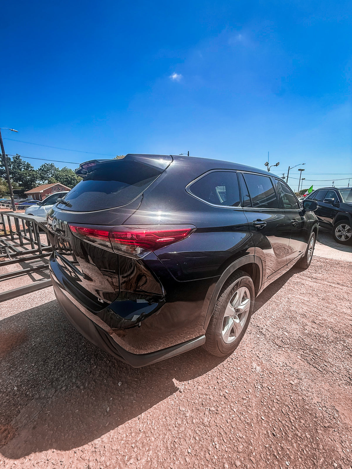 2021 Toyota Highlander LE